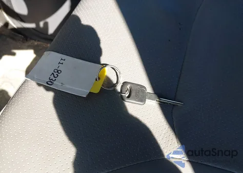 2002 Ford E-150 Commercial/Recreational from USA, damaged, VIN 1FTRE14W82HA72355